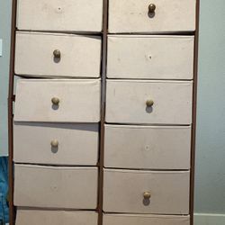 7 Drawer Salmon Dresser