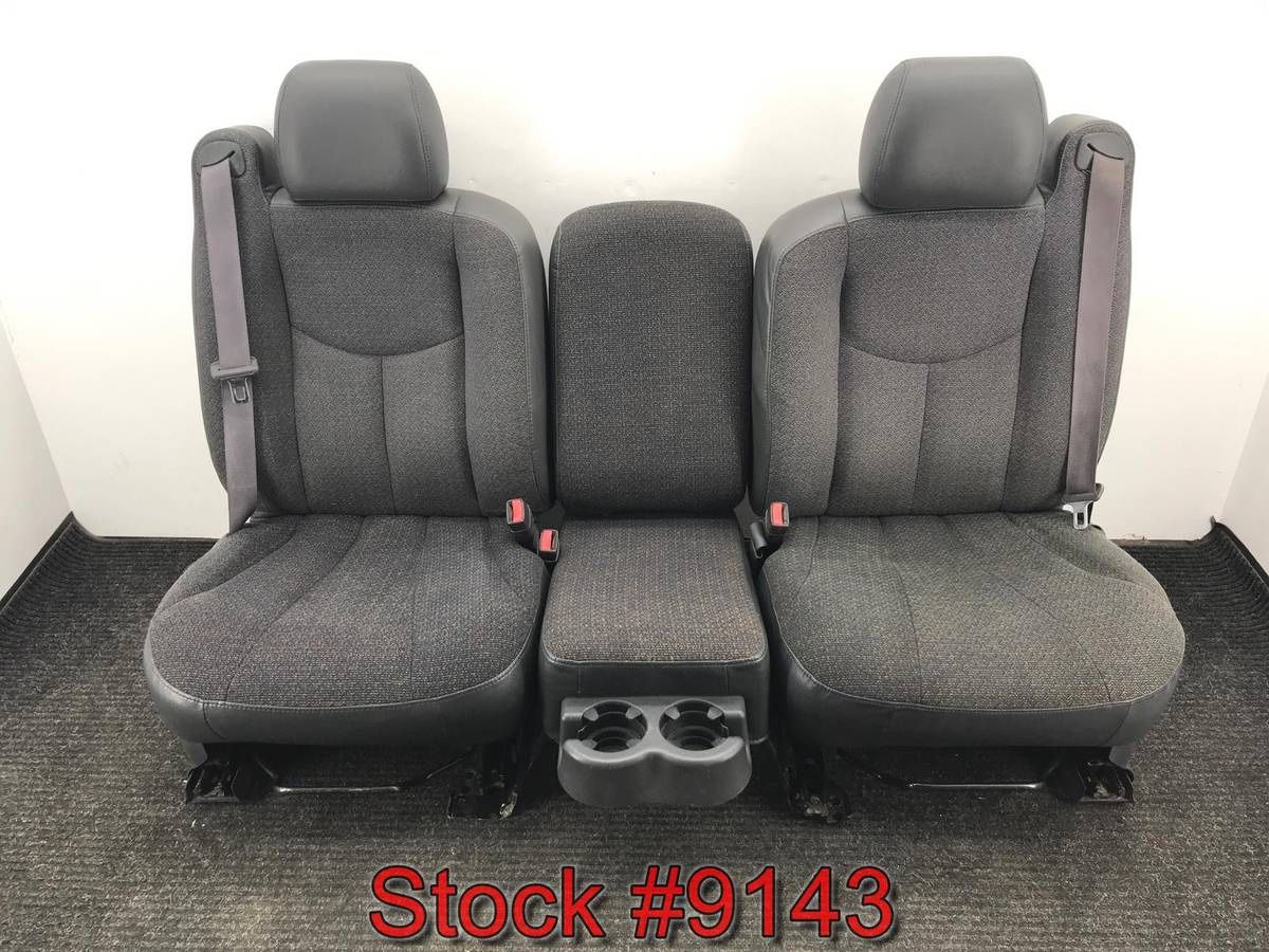 Dark Gray Cloth Front Seat From A 2002 Chevy Silverado Bucket Bench Console Stock #9143