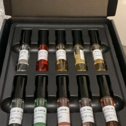 WOMENS 10LOT MINI FRAGRANCE SPRAY