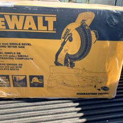DeWalt Single Bevel Compound Miter Saw