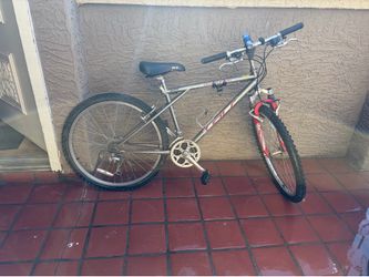 Used GT bike