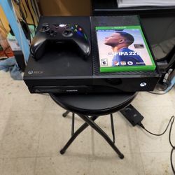 Xbox One Controller , Cables And Fifa 22