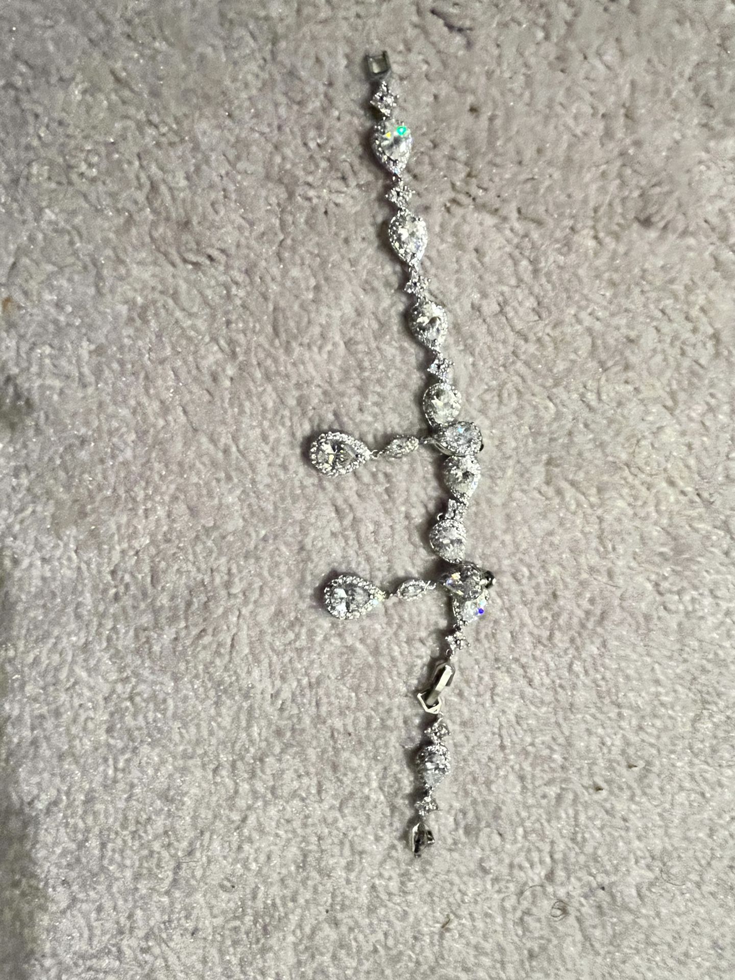 Earring & Bracelet Set