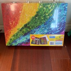 Crayola 140pcs Art Set