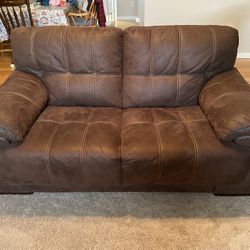 Sofa & Loveseat 