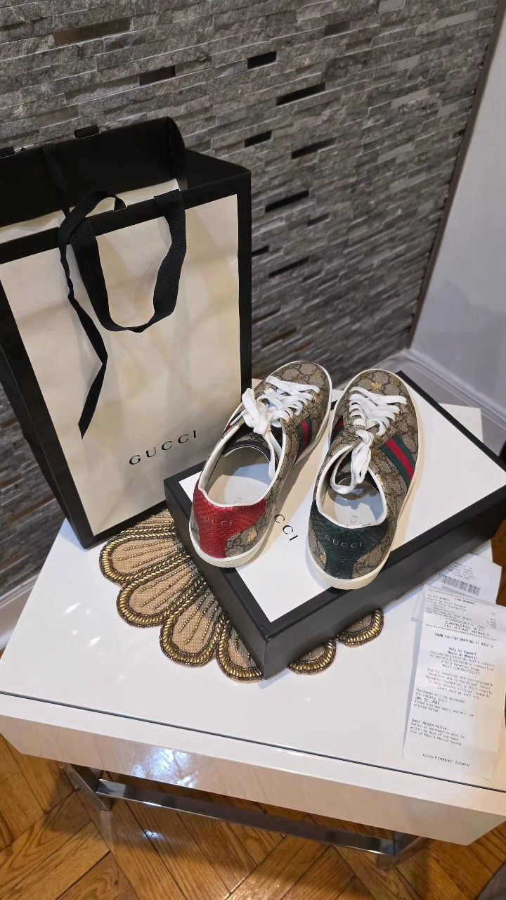 Gucci Original With Receipt.