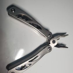 Multi Tool, Like New , $55
