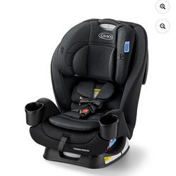Graco TrioGrow SnugLock 3-in-1 Car Seat