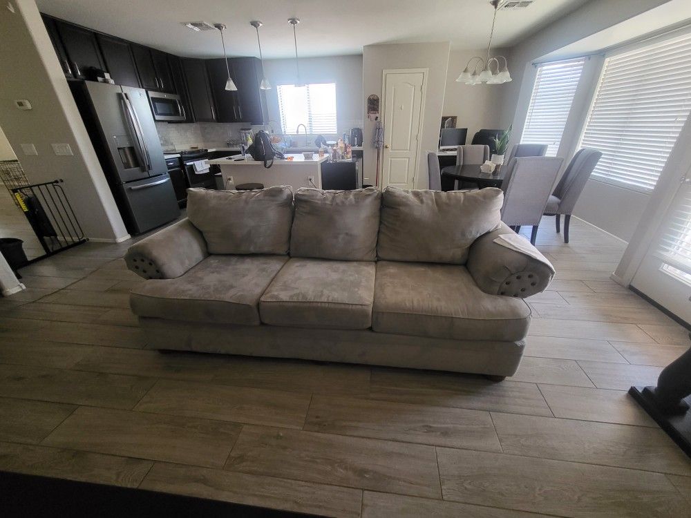 Dining & Sofas Set