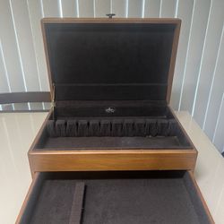 Pacific Silver Cloth Wood Silver Flatware Storage Chest Drawer Box Only. Used in good condition with some cosmetic blemishes. There are some scratches