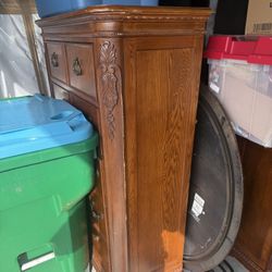 Chester Drawer/Night Stand/King Size Head/Footboard