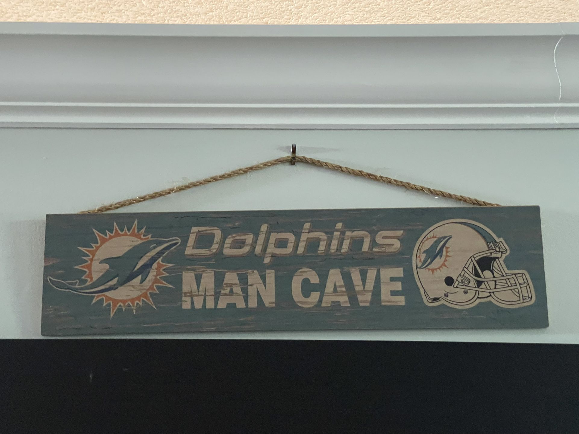 MIAMI DOLPHINS MANCAVE SIGN 