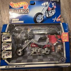 Hotwheels Mechanix Road Cannibal Motorcycle Kit