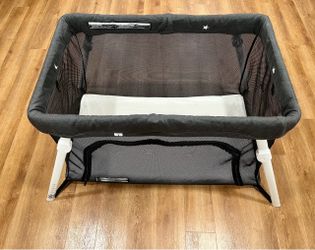 Guava Lotus Travel Crib with Backpack Carry Bag - Lightweight & Portable