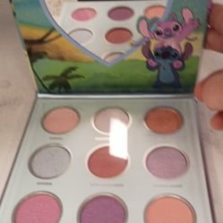 Eyeshadow Paleta Con 9 Sombras Stitch 