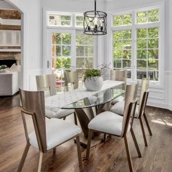 Elite Modern - Dining Table & 6 Chairs 