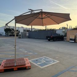 Patio Umbrella NEW