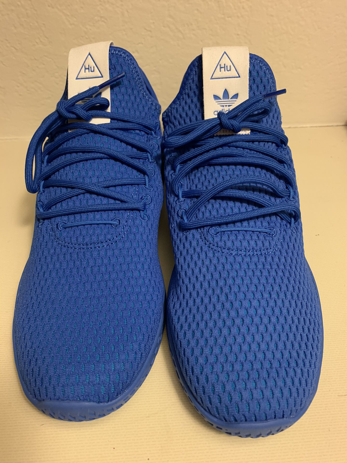 New no Box Adidas Pharell X Tennis Hu ‘Solid Blue’ 8 1/2