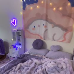 Moving sale! 695 USD mattress for 100 USD. Queen bed frame 50 USD. Bundle both for 125 USD. Clean, no stains, perfect condition. Pickup only.