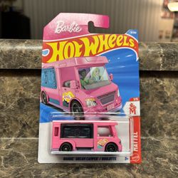 Hot Wheels Barbie Dream Camper 