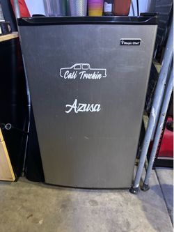 Mini fridge