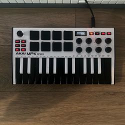 Akai MPK Mini Stand Alone Keyboard 
