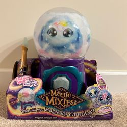 Magic Mixies Sparkle Magical Crystal Ball with Sparkle Plush Toy NEW
