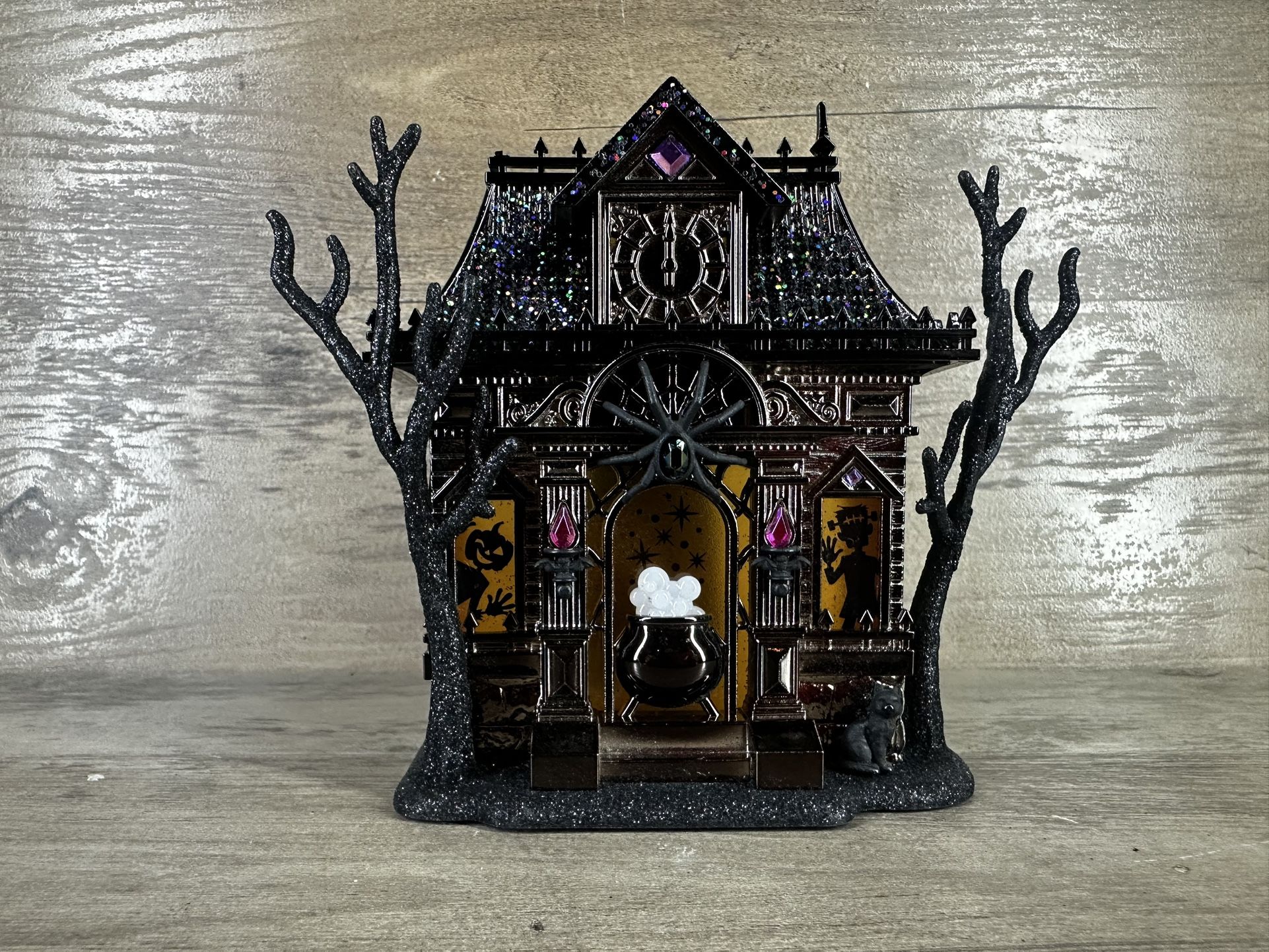 Bath Body Works Halloween Haunted House Projector Light Up Flying Witch Plug In
