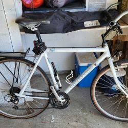 Cannondale Hybrid 400