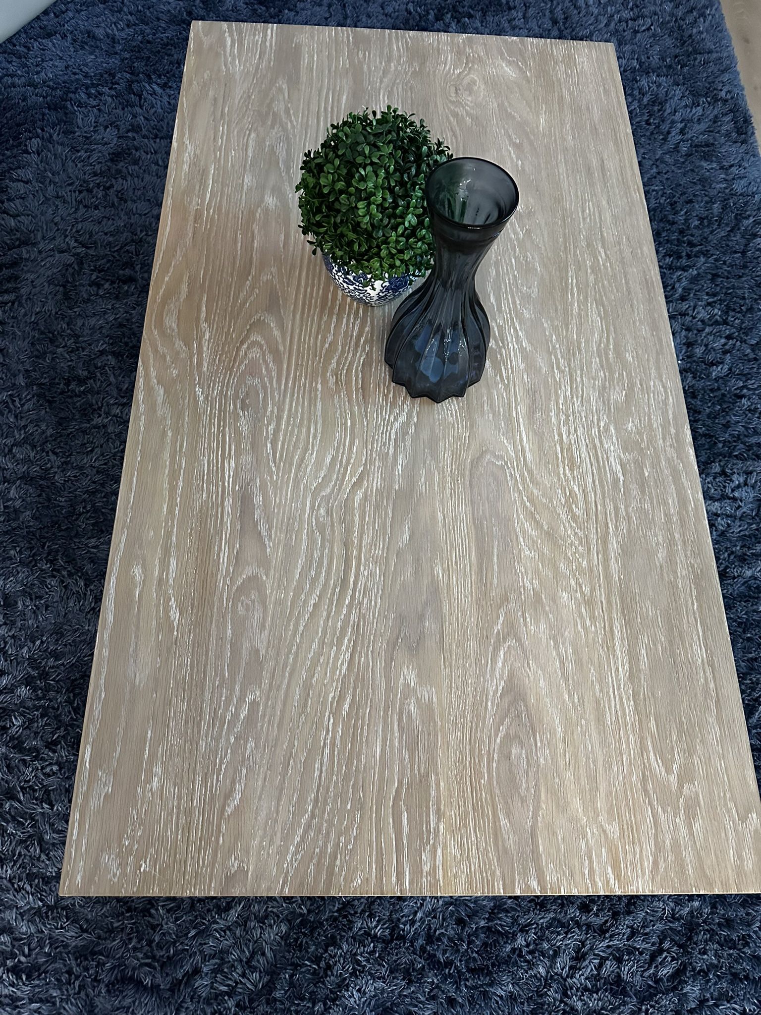 Coffee table *City Furniture*