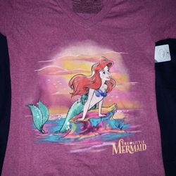 Ariel/ little mermaid/ sirenita women shirt size XSmall