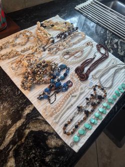 Bulk buy beaded jewerly