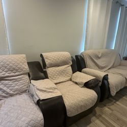 Power Lift Sofas 