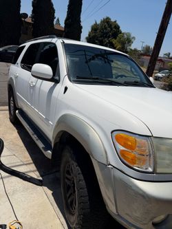 2003 Toyota Sequoia
