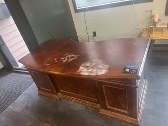 Buisness desk