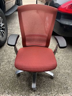 Knoll Life Desk Chair