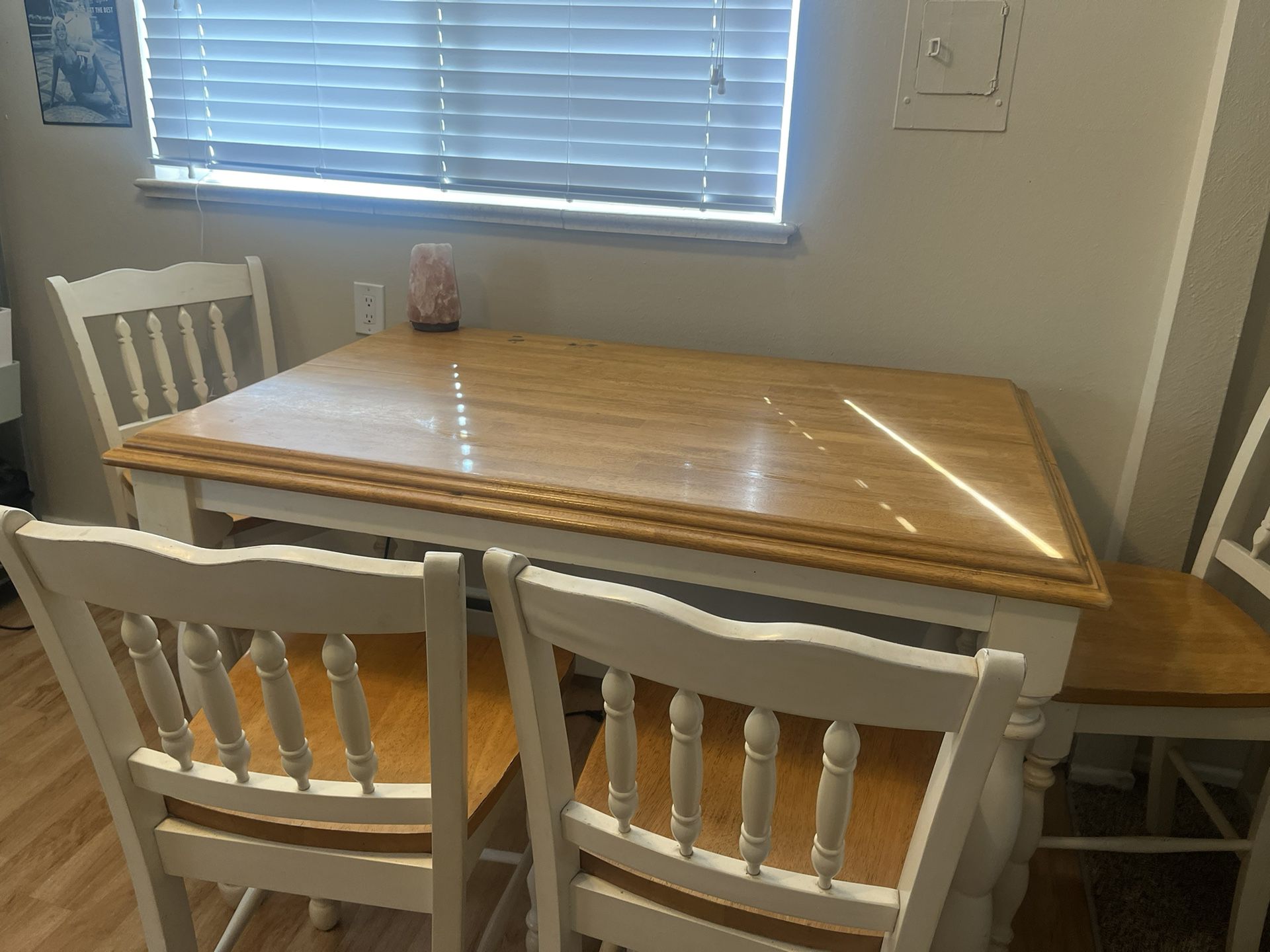 Dining room Or Kitchen Table 