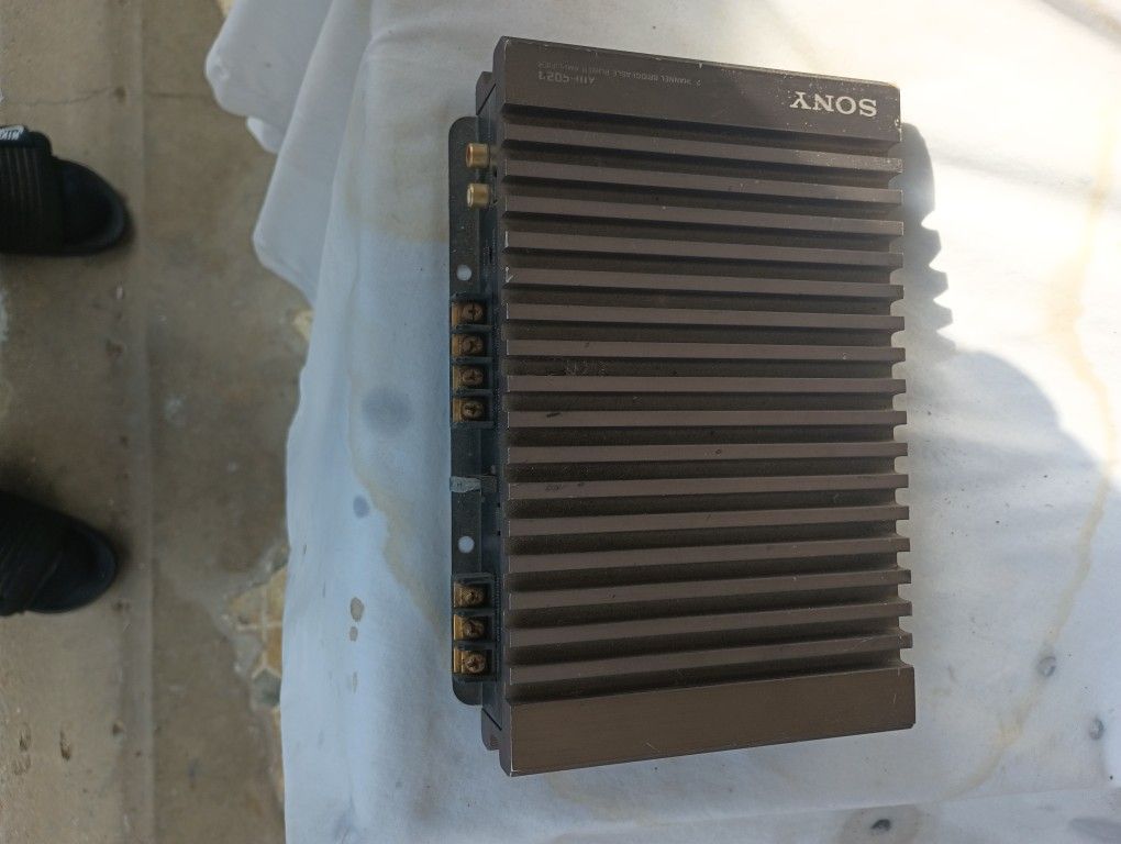 Sony Amplifier 40 Watts