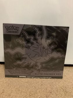Pokemon Center Pitch Black ETB
