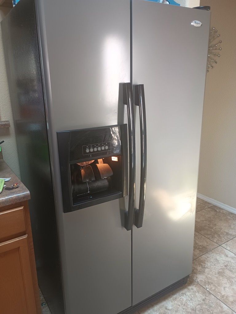 Whirlpool Side By Side Refrigerator