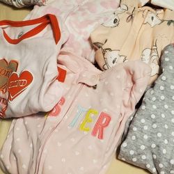 Like New Beautiful 45 Pieces Of Little Baby Girl's  Clothing. 