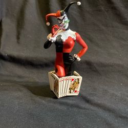 Harley Quinn Statue.  
