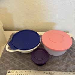 Vintage Tupperware Bowls