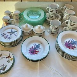 Hummingbird China Set-National Wildlife Federation