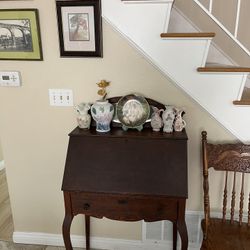 Ladies Secretary Desk - Antique