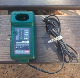 Makita DC1414 Ni-MH & Ni-Cd Battery Charger