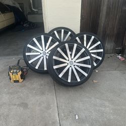 2007 Cadillac Escalade 26’ Rims And Tires