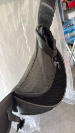 PET CARRIER BRAND NEW SIDE CARRIER