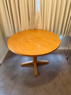 Round Table