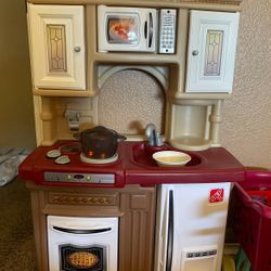 Play Kitchen